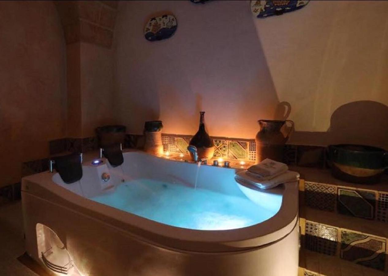 B&B Palazzo Gorgoni Lecce Rom bilde