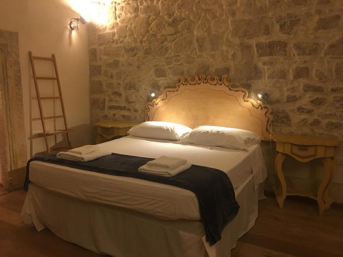 B&B Palazzo Gorgoni Lecce Eksteriør bilde